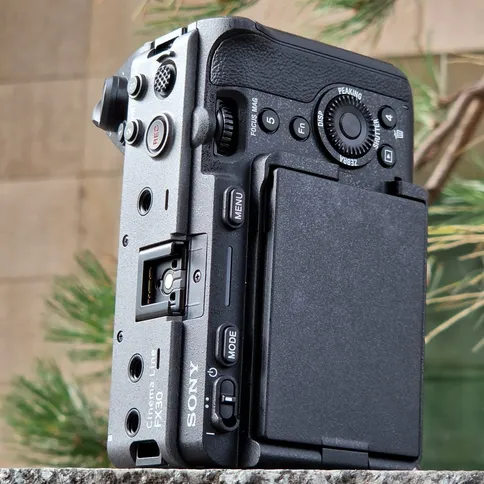 Sony FX30 Cinema Line + XLR Handle - Imagen 8