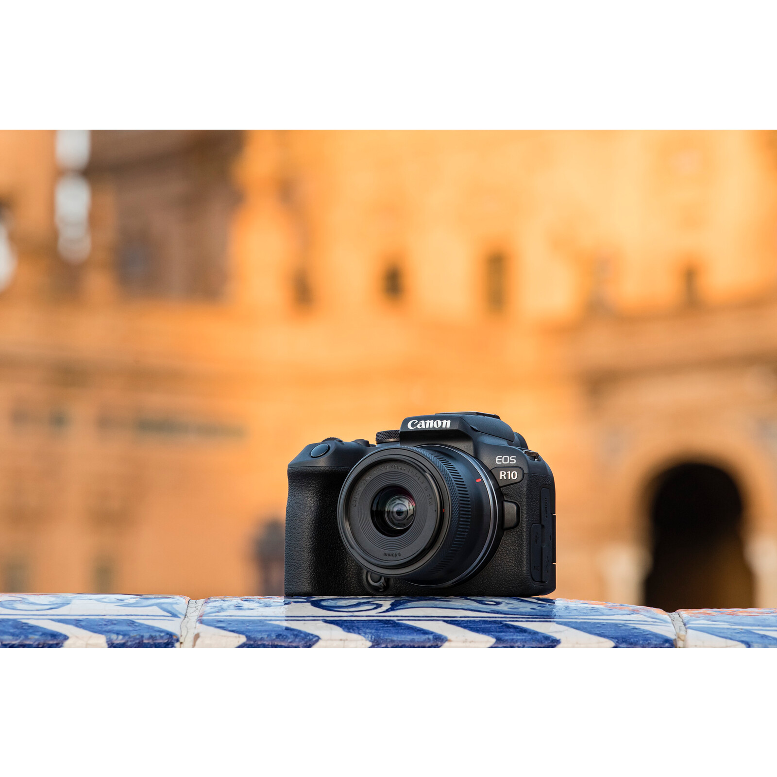 Canon EOS R10 + Canon RF-S 18-150mm f/3.5-6.3 IS STM - Imagen 3
