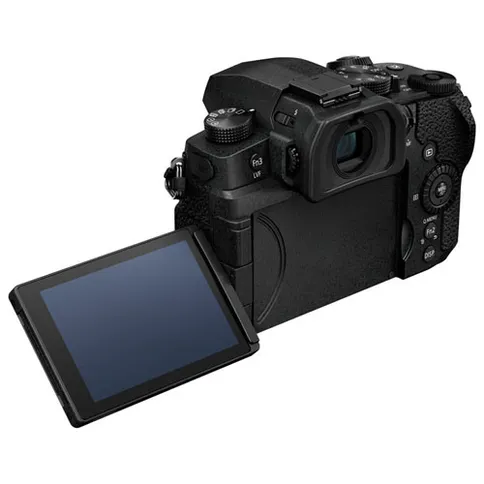 Panasonic Lumix DC-G97 + Panasonic Lumix G Vario 12-60mm f/3.5-5.6 ASPH Power OIS - Imagen 6